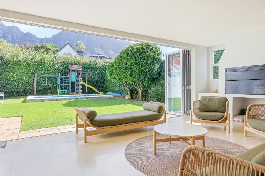4 Bedroom Property for Sale in Newlands Western Cape